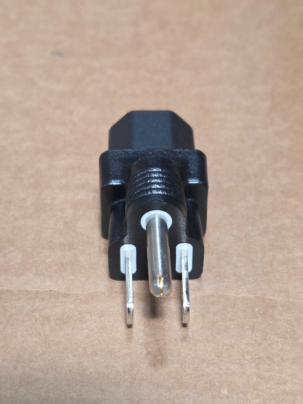 ADAPTER, C13 TO NEMA 5-15