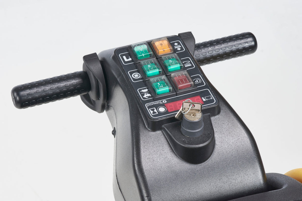 Tornado OB 28/20 Traction Drive w/ Lead Acid Batteries