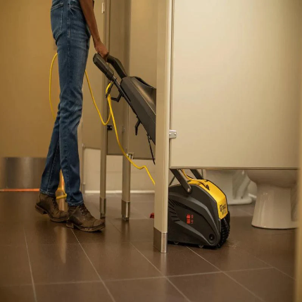 Tornado Vortex 13 Multi-Surface Scrubber