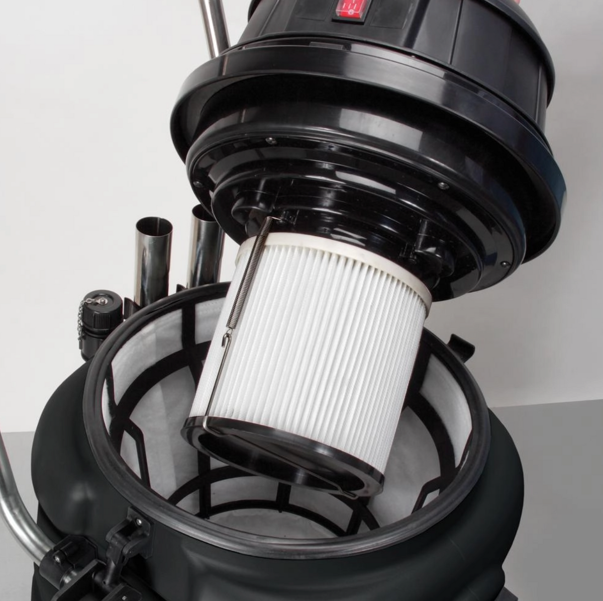 Powr-Flite Commercial Wet/Dry Vacuum 15 gallon with Poly Tank and Tool Kit