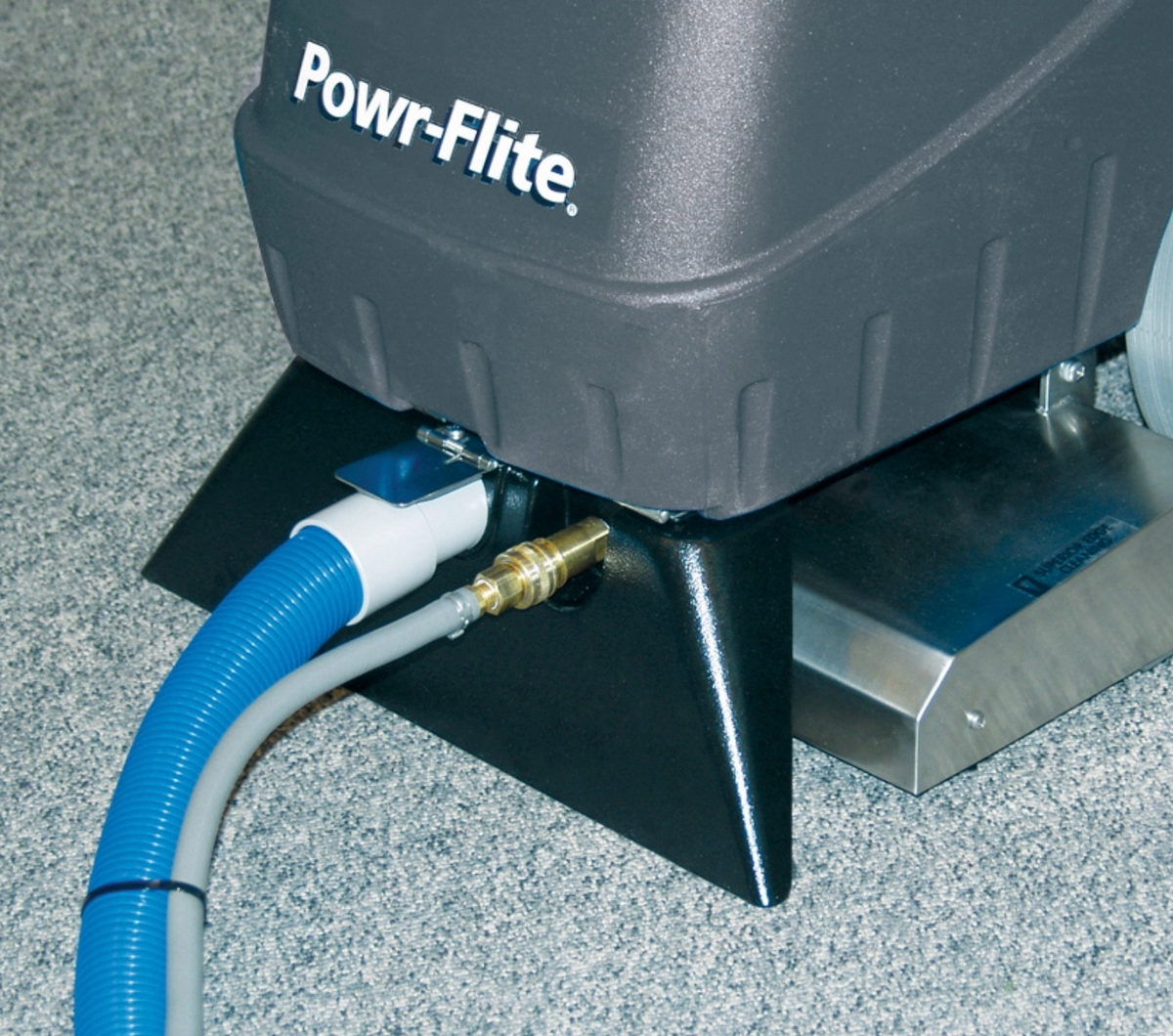 Powr-Flite Commercial  Prowler Self-Contained Carpet Extractor 9 Gallon