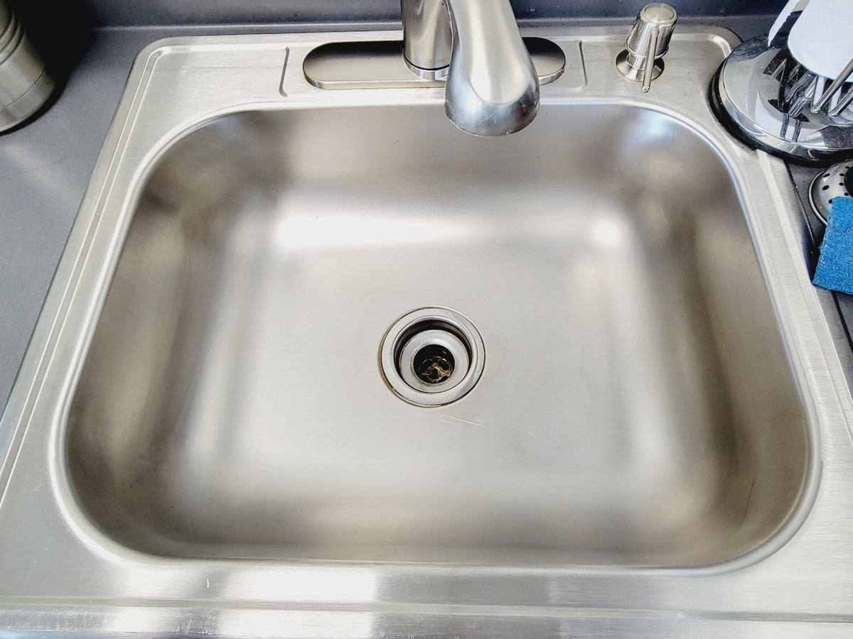 Miracle Polish-Auto and Hard Surface Polisher